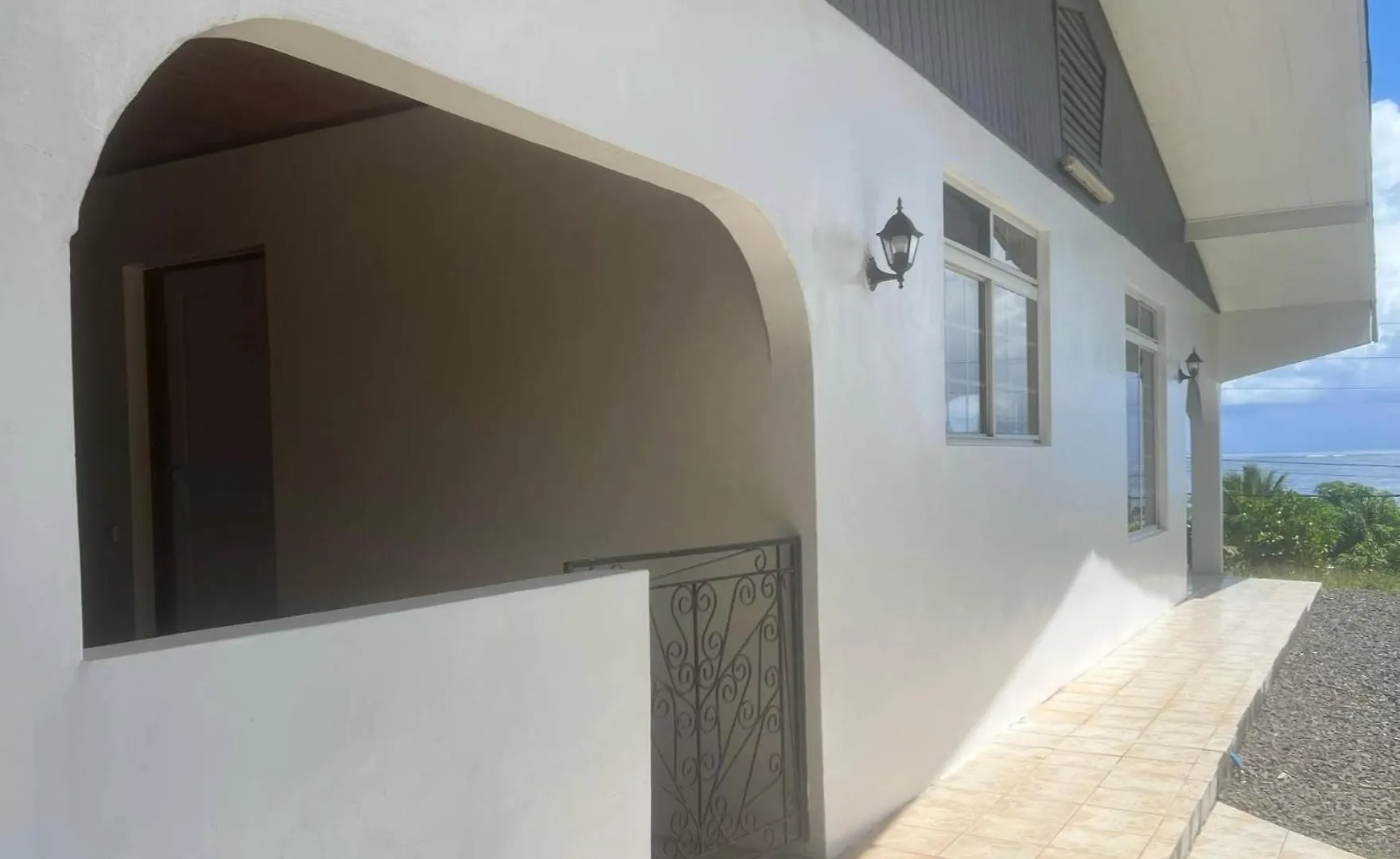 Khouse Hotel Afaahiti 0*,